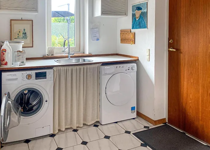 2 Bedroom Amazing In *